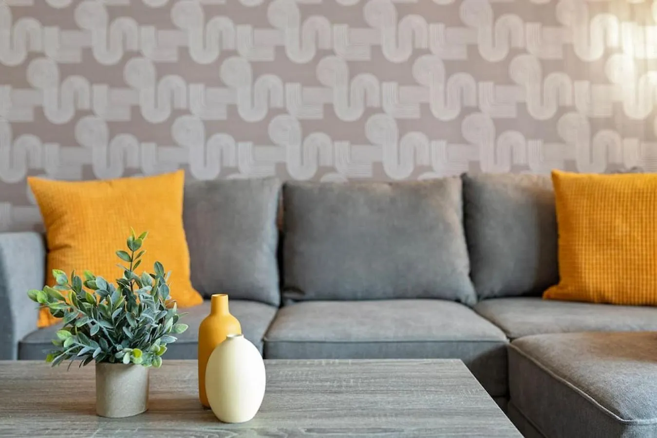Stylish 4 Bed - 2 Mins To Stadium - Free Parking - Gym - Views Charlotte USA